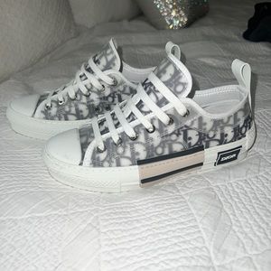DIOR B23 LOW-TOP SNEAKER